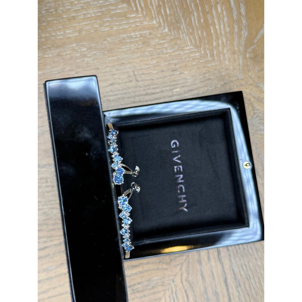 Givenchy Crystal Blue Stone Bracelet & Earrings Set Silver Tone Jewelry Gift Set - Picture 3 of 5
